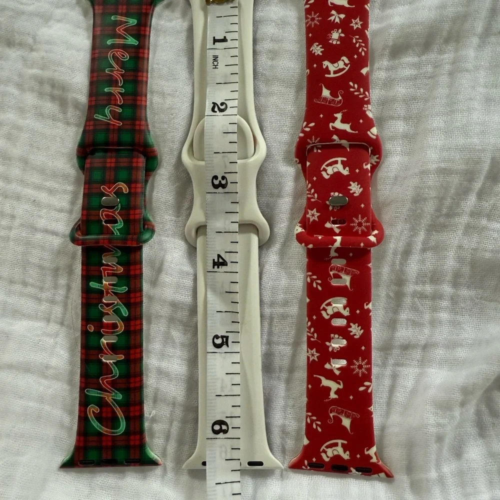 Festive Christmas Print Apple Watch Bands Set - Picture 4 of 5